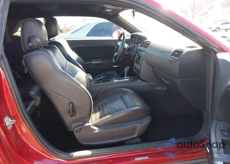 2010 Dodge Challenger R/T z USA, uszkodzony, nr VIN 2B3CJ5DT1AH151942